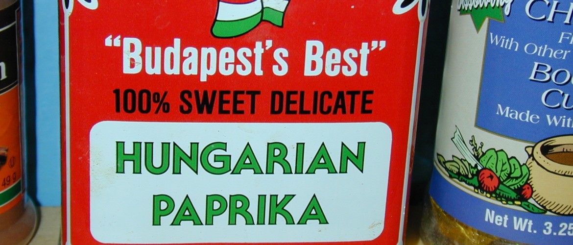 Hungarian Paprika Can